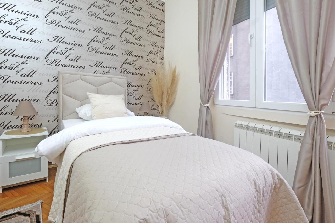 Illusion Downtown Apartment Beograd Eksteriør bilde